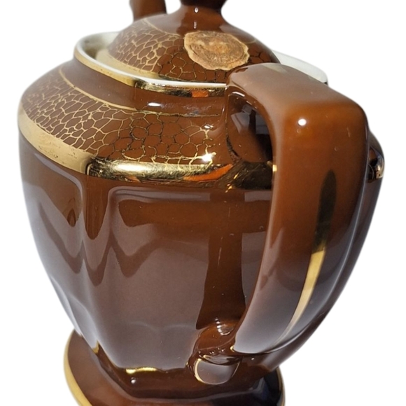 VINTAGE HALL CHINA CHOCOLATE BROWN/GOLD TRIM TEA POT 8 CUP # 0102 - Picture 5 of 12